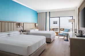 Chambre, 2 grands lits, non-fumeurs, balcon (View) | Literie de qualité supérieure, couette en duvet d'oie, surmatelas