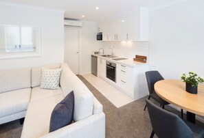 Apartment, 1 Schlafzimmer | Hochwertige Bettwaren, kostenloses WLAN, Bettwäsche
