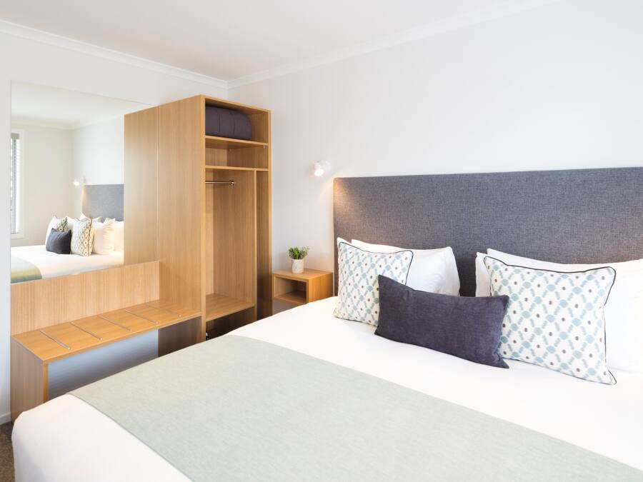 Premium bedding, free WiFi, bed sheets