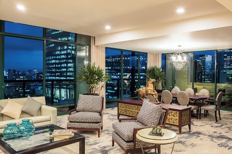 Televisión de pantalla plana