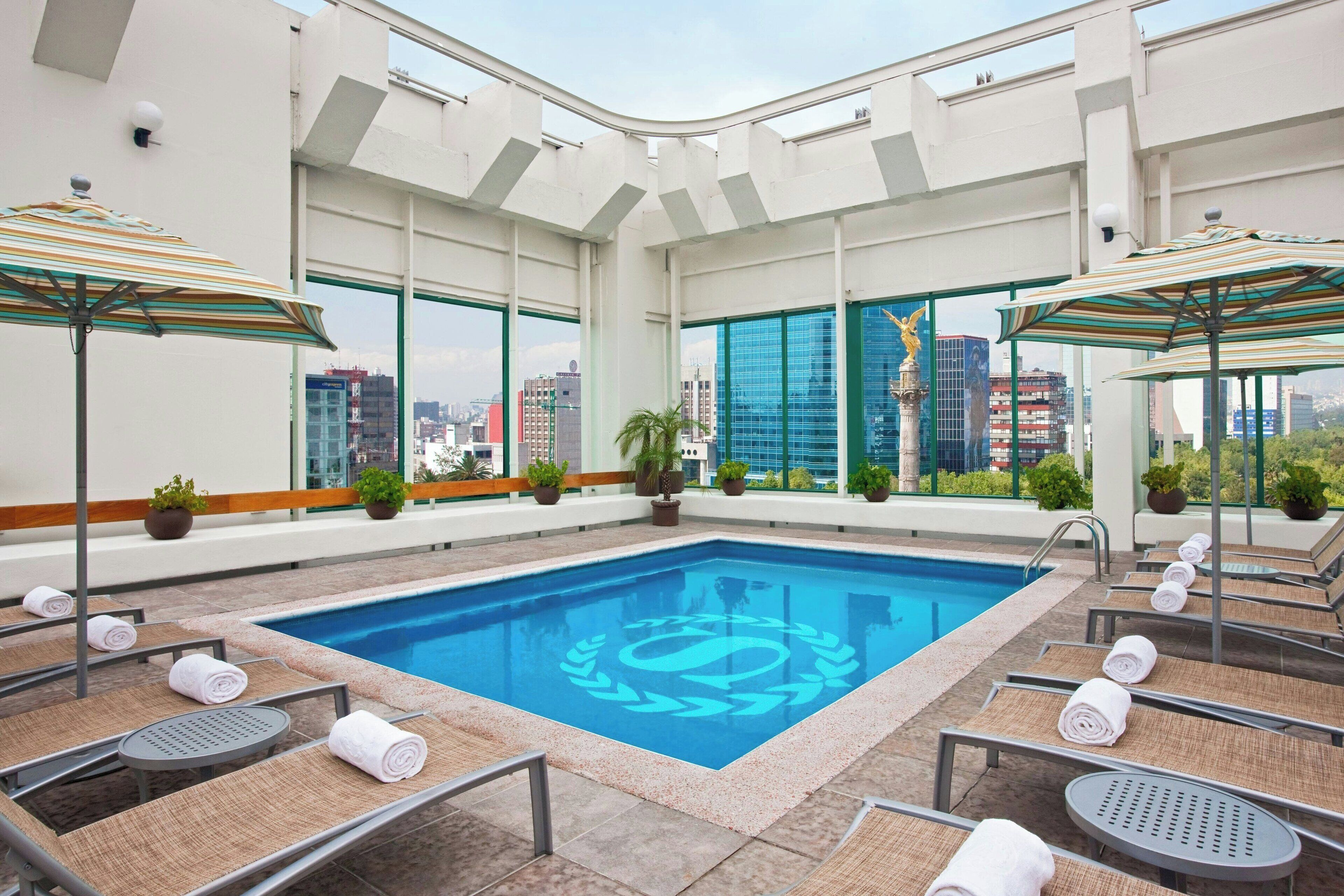 Alberca al aire libre 