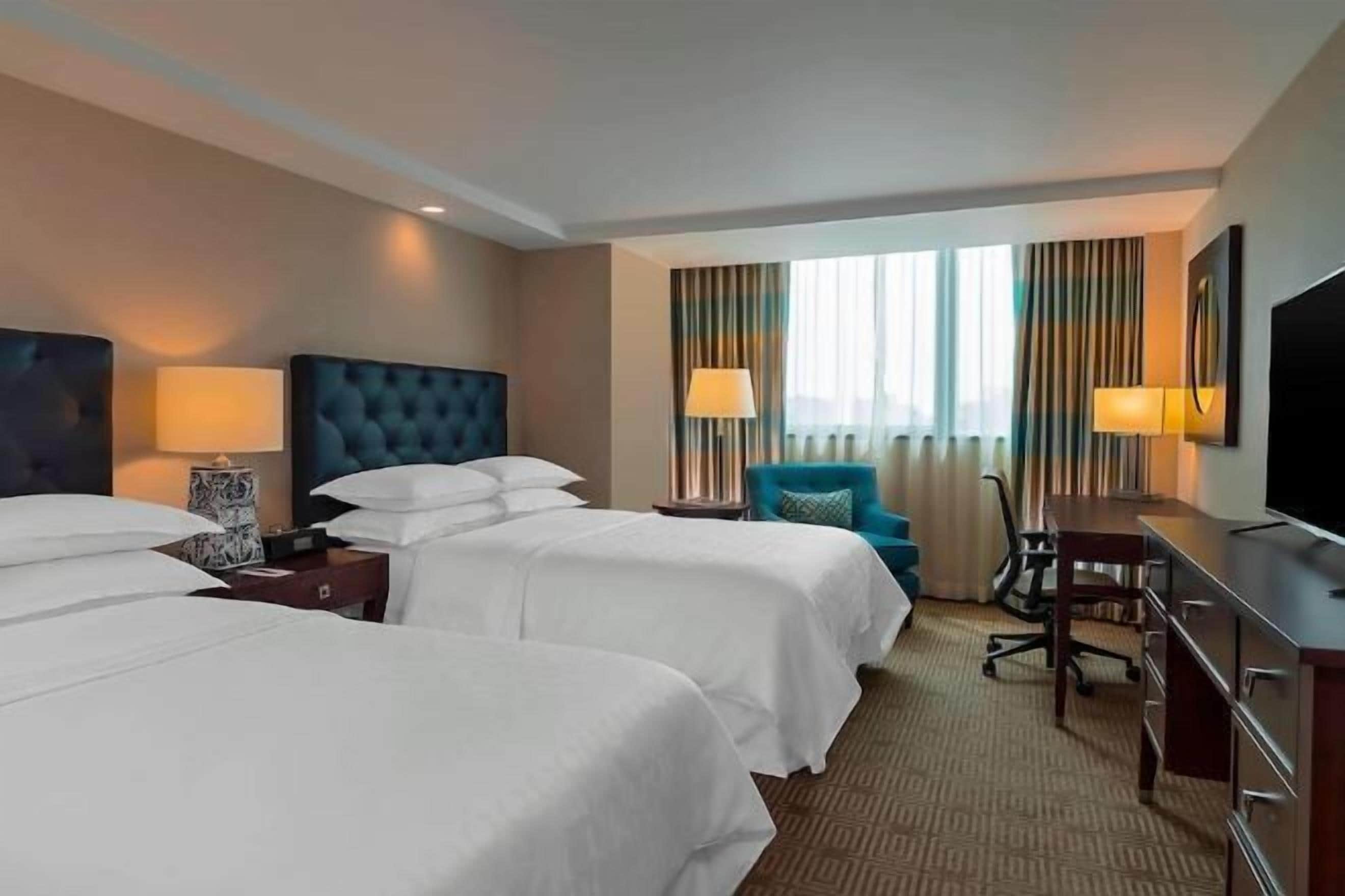 Premium bedding, minibar, in-room safe, desk