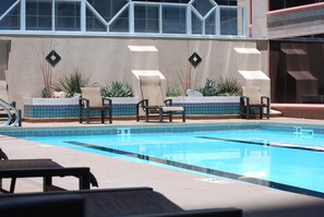 Outdoor pool, pool loungers