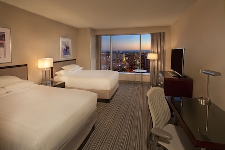 Premium bedding, in-room safe, desk, blackout drapes. The Clyde Hotel