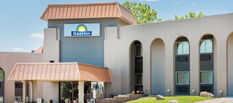 Days Inn by Wyndham West Des Moines