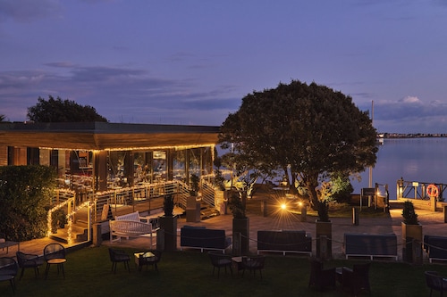 Harbour Hotel Christchurch