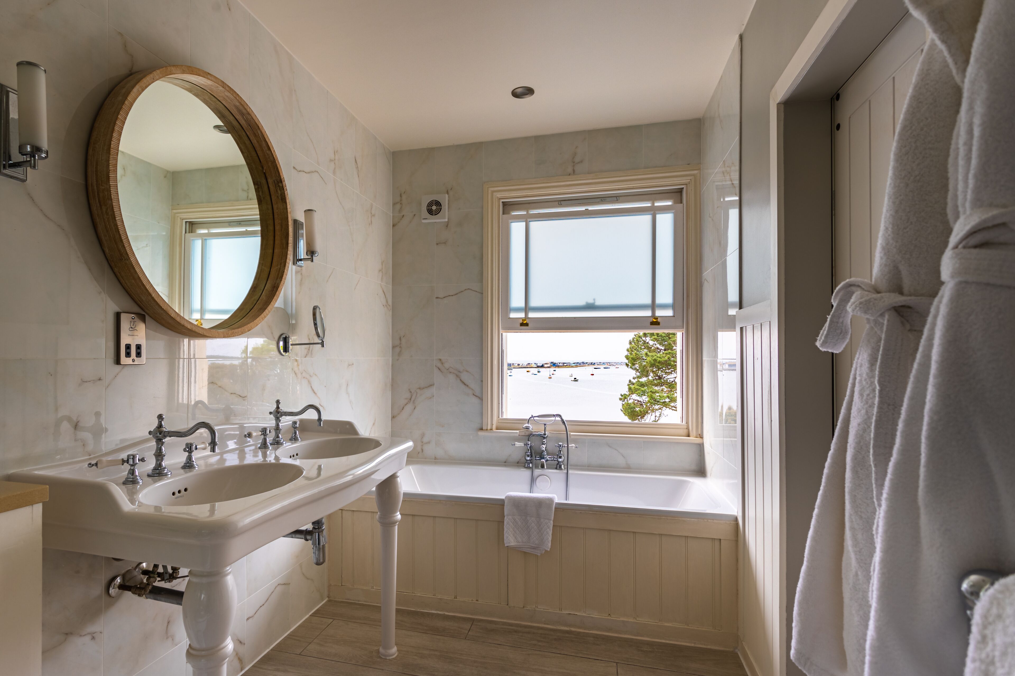 deluxe double room, harbour view | bathroom | designer toiletries, hair dryer, bathrobes, slippers