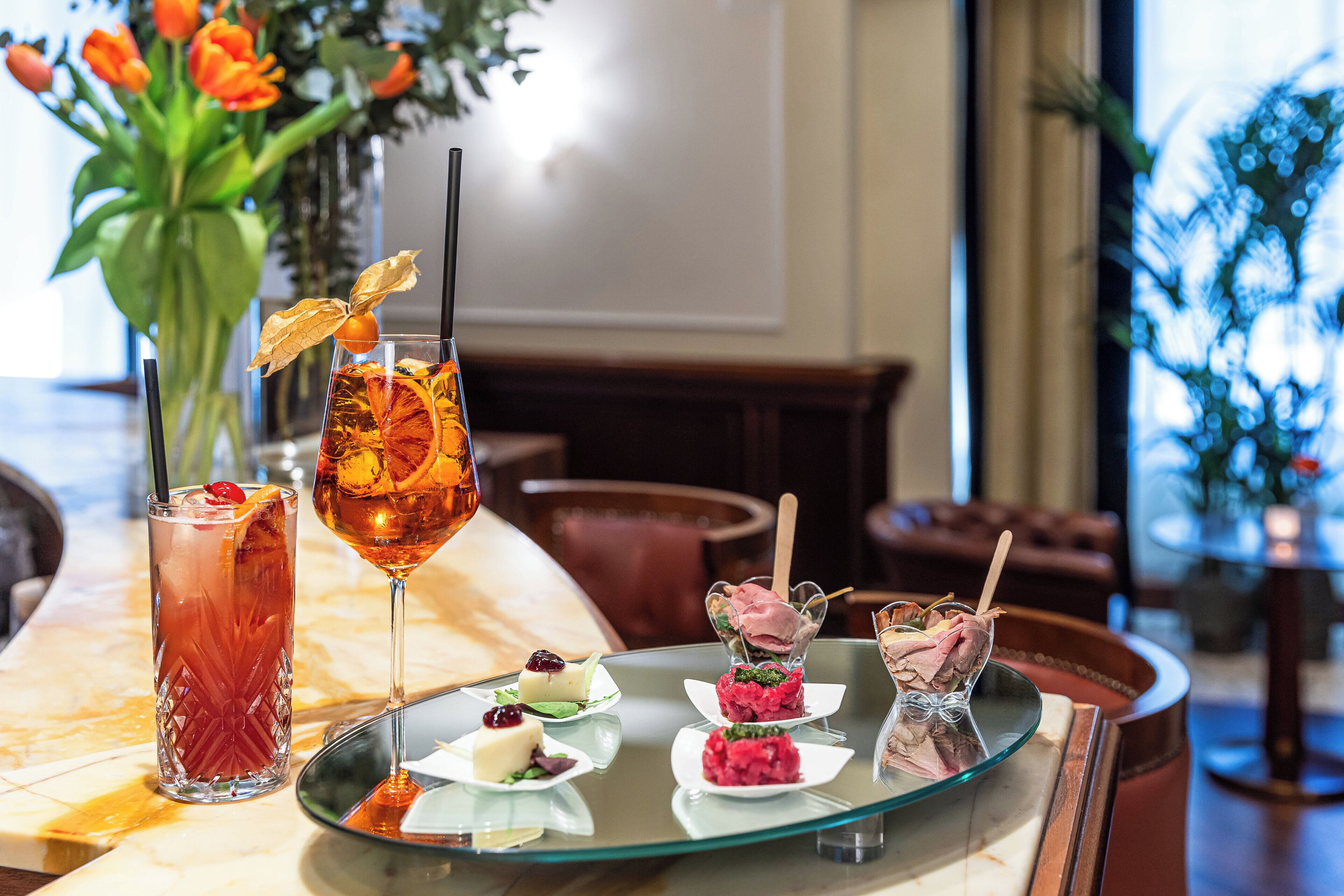 Bar (in der Unterkunft)