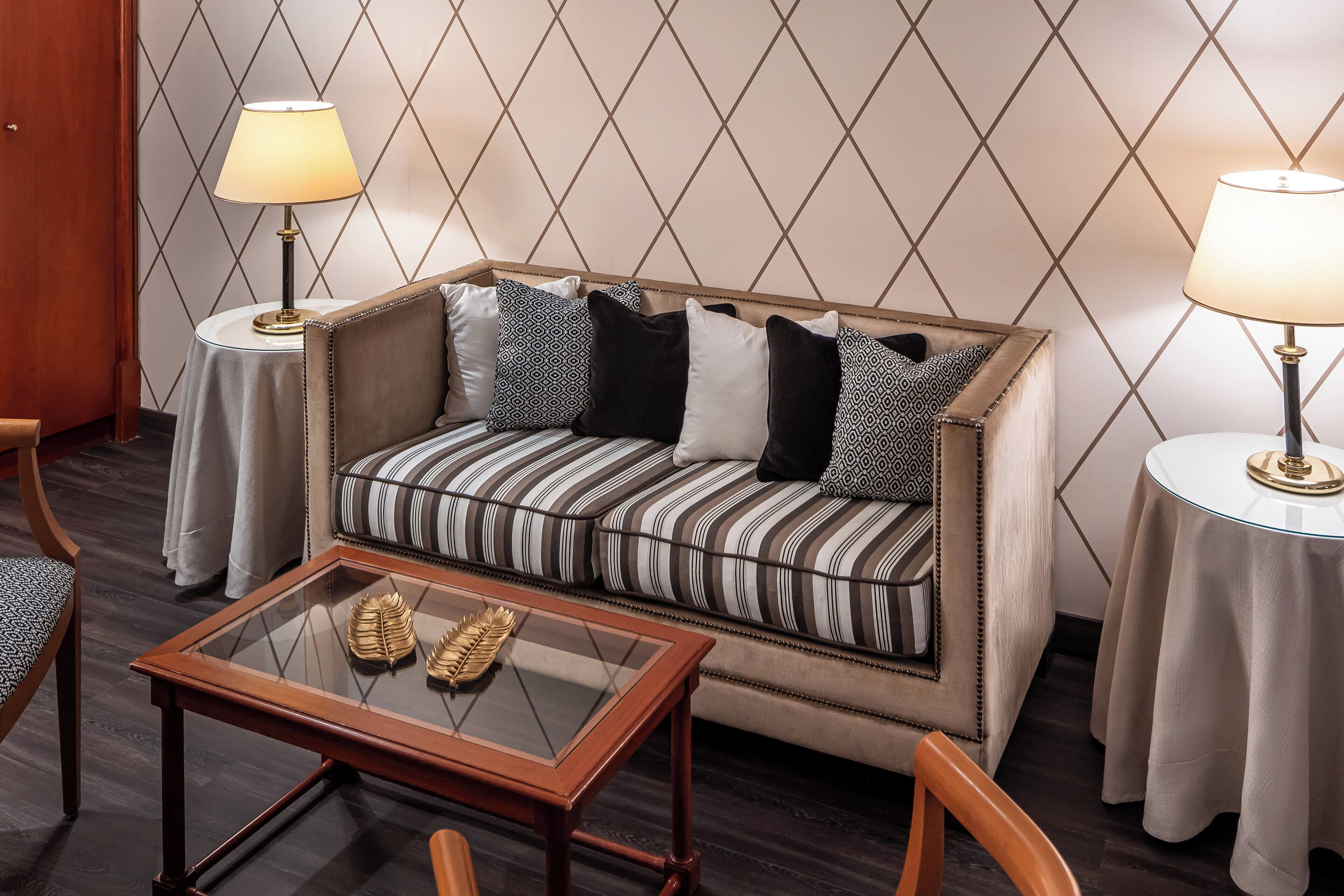 junior suite | premium bedding, minibar, in-room safe, desk