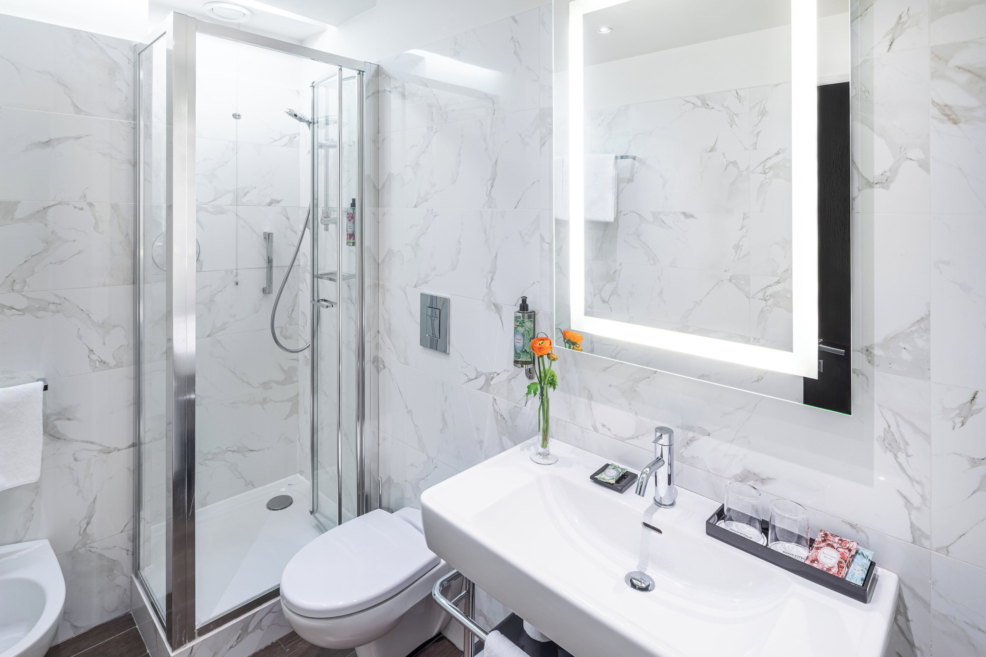 Photo - Starhotels Majestic