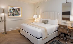 Premium-huone, 1 suuri parisänky | Ylelliset vuodevaatteet, tallelokero huoneessa, työpöytä