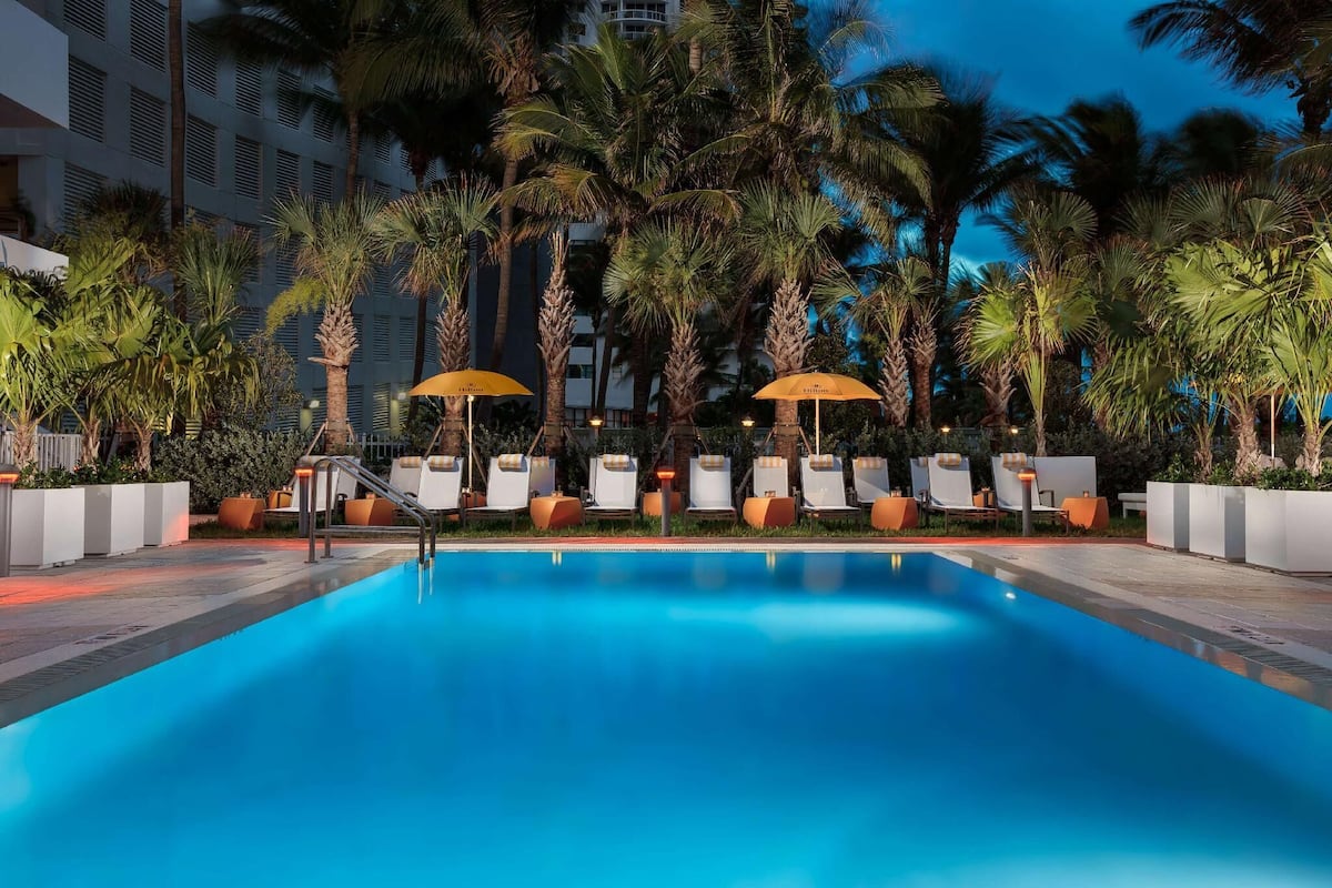 Pool | 2 outdoor pools, cabanas (surcharge), sun loungers