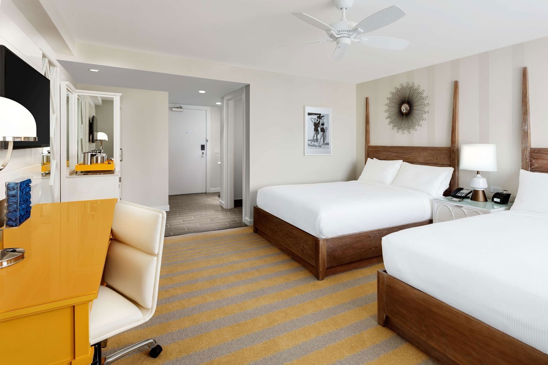 Premium bedding, in-room safe, desk, laptop workspace