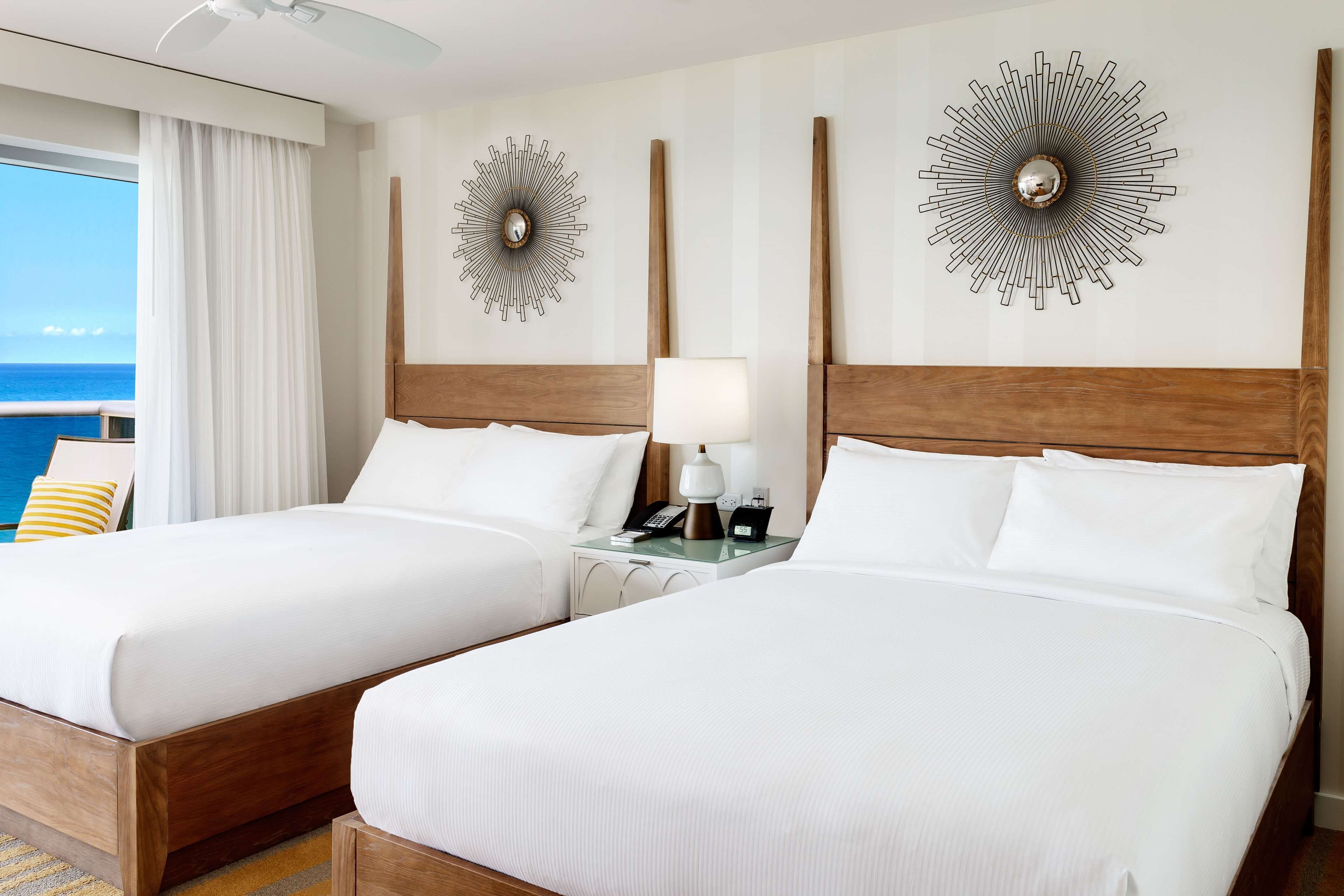 Premium bedding, in-room safe, desk, laptop workspace