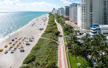 View from property looking out at Hilton Cabana Miami Beach Resort