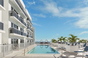2 outdoor pools, cabanas (surcharge), sun loungers at Hilton Cabana Miami Beach Resort