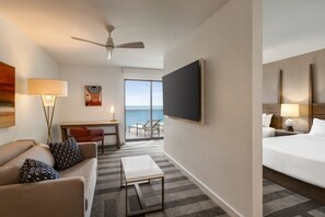 Suite Junior, 2 letti queen, balcone, fronte oceano | Vista spiaggia/mare