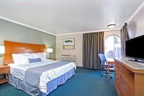 Blackout curtains, iron/ironing board, free cots/infant beds, free WiFi