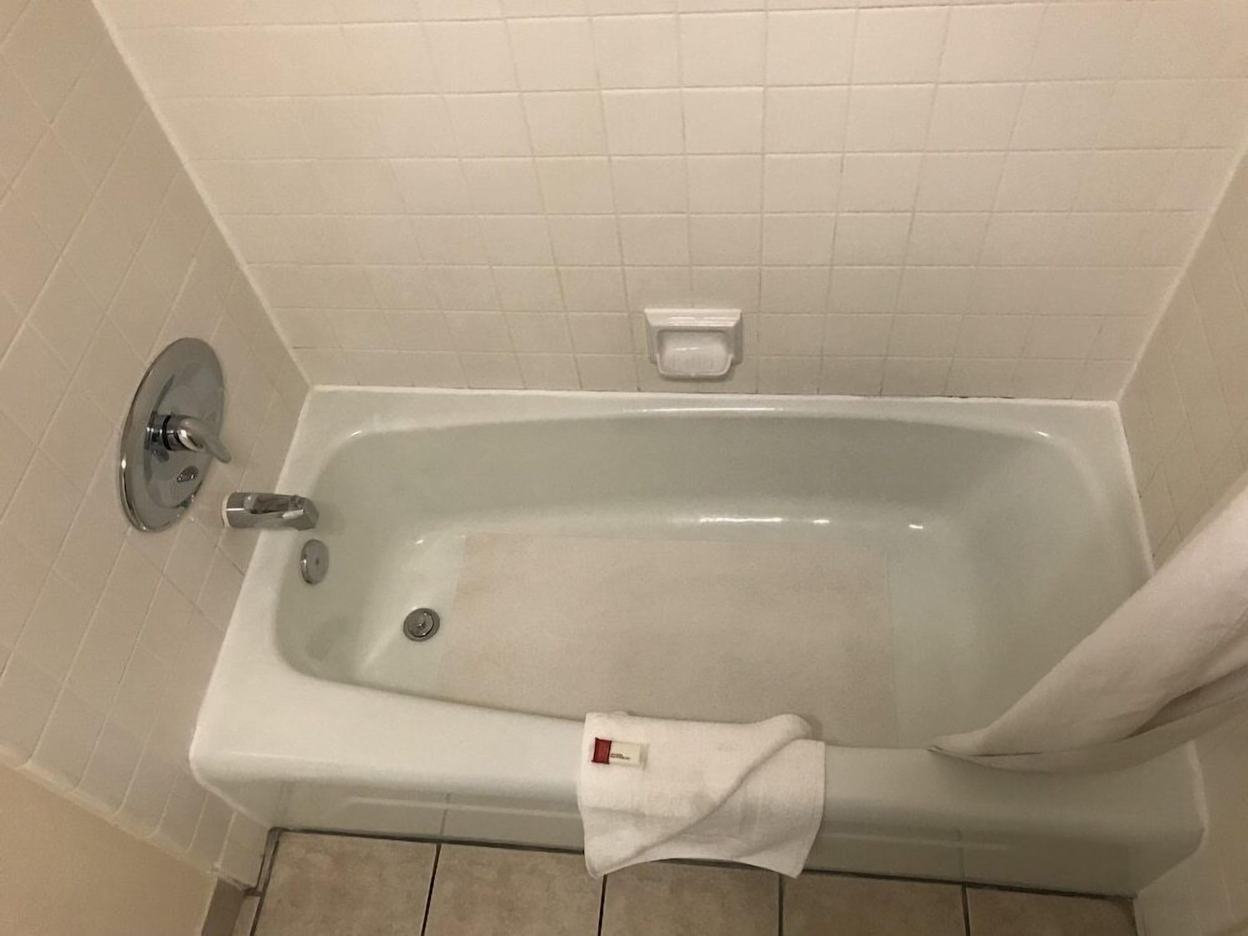 Bathroom | Separate tub and shower, hair dryer, towels