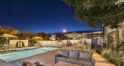 Inn of the Governors