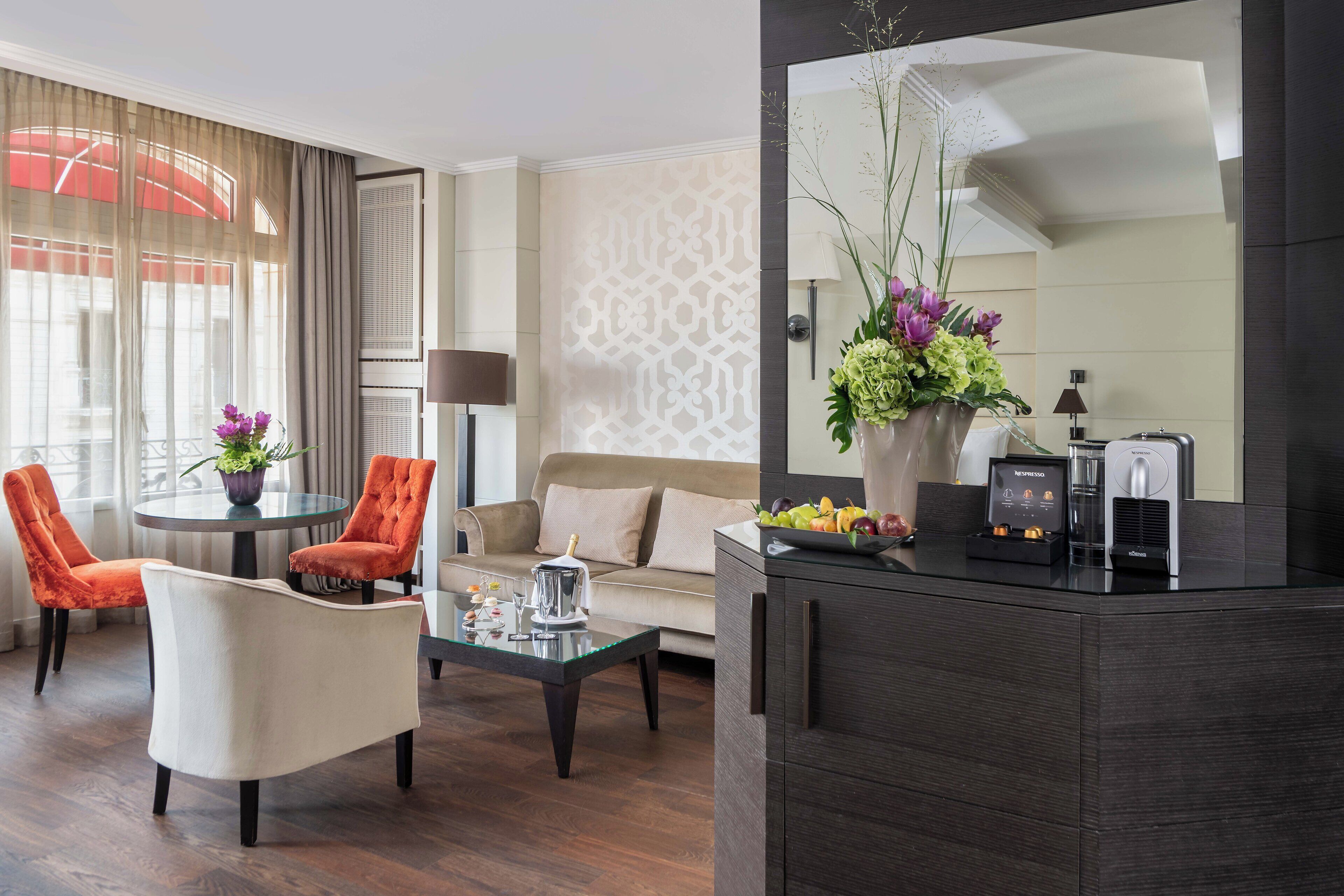 premium bedding, down duvets, minibar, in-room safe