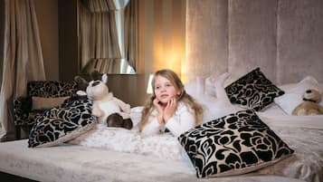 ๊ณ ๊ธ ์นจ๊ตฌ, ์ค๋ฆฌ/๊ฑฐ์ํธ ์ด๋ถ, ๋ฏธ๋๋ฐ, ๊ฐ์ค ๋ด ๊ธ๊ณ