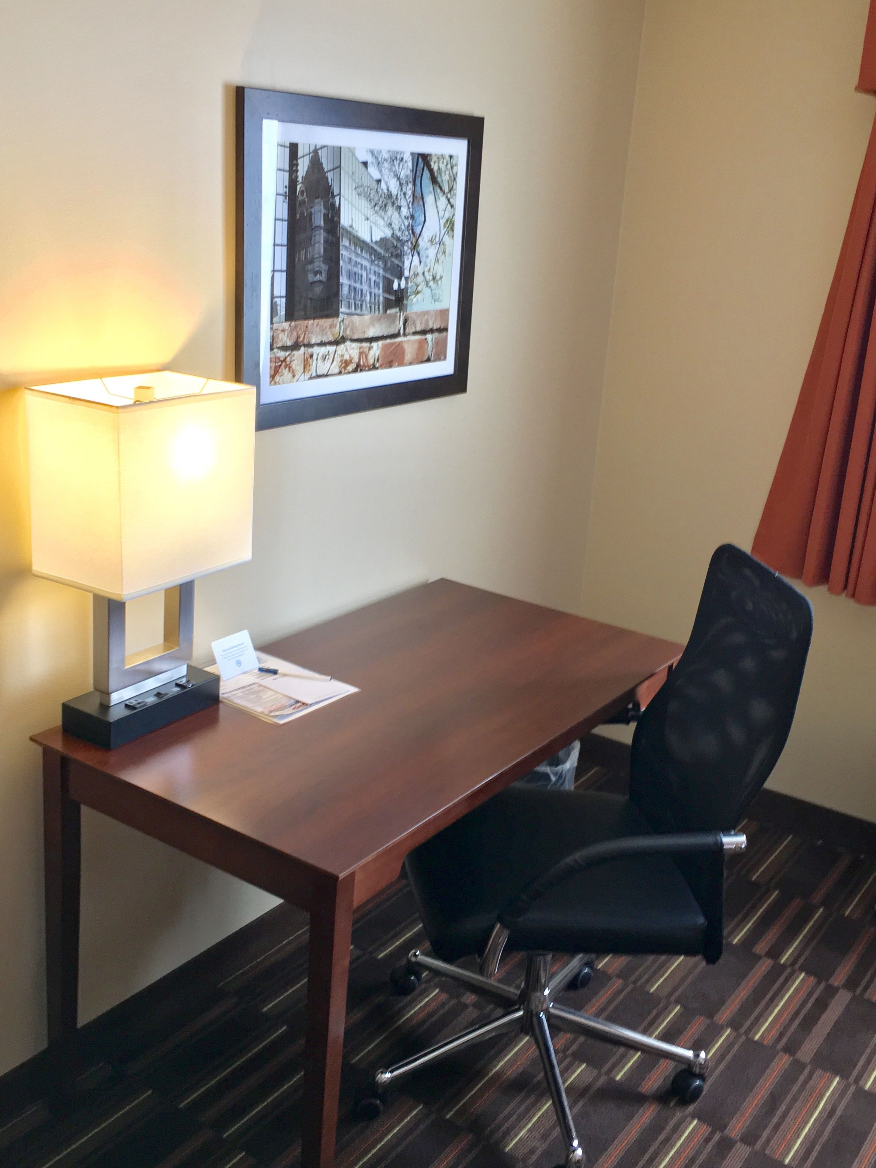 hypo-allergenic bedding, in-room safe, desk, laptop workspace