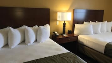 Hypo-allergenic bedding, down comforters, in-room safe, desk