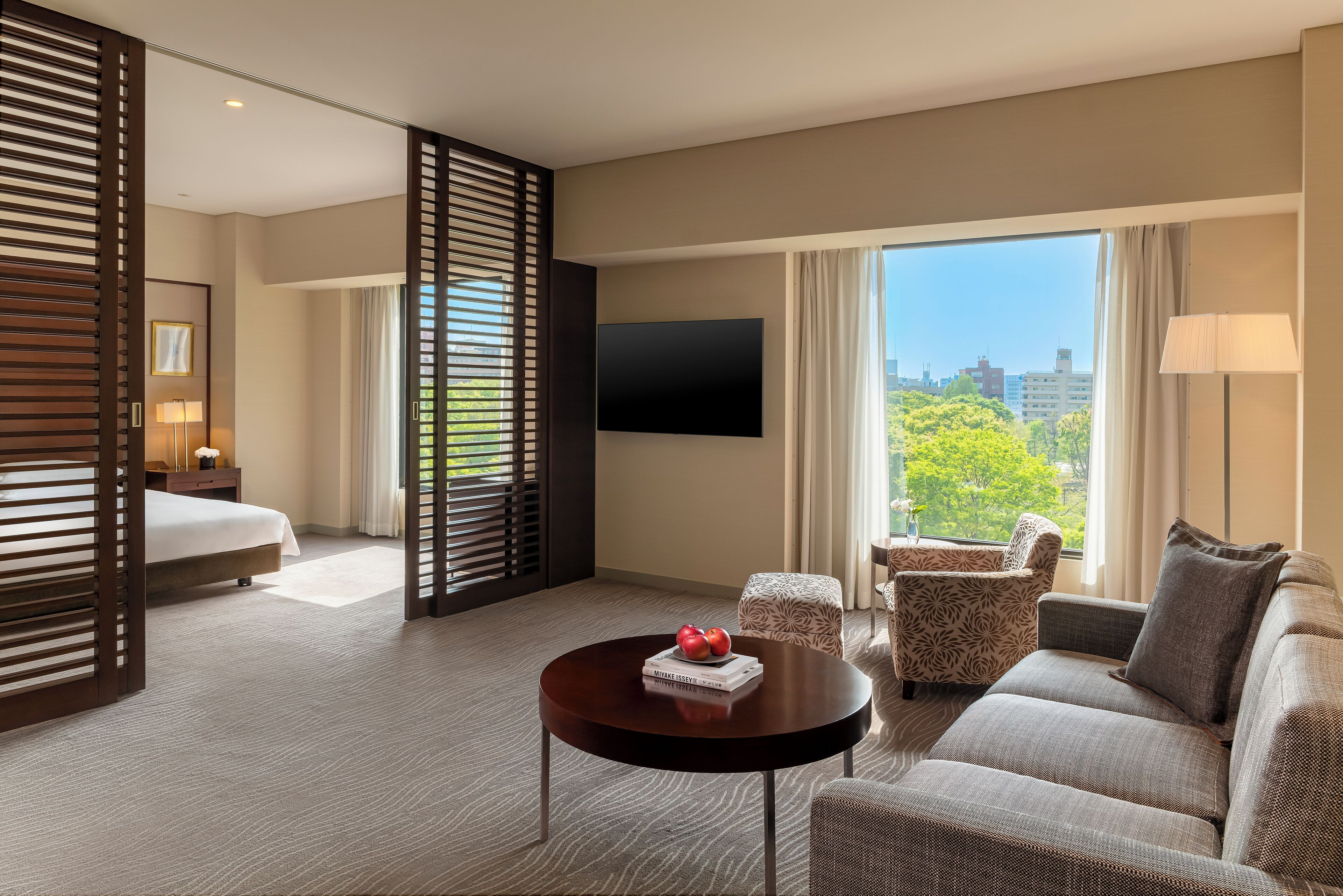 regency, suite | 1 bedroom, in-room safe, desk, blackout curtains