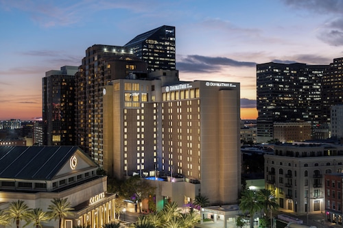 DoubleTree by Hilton New Orleans