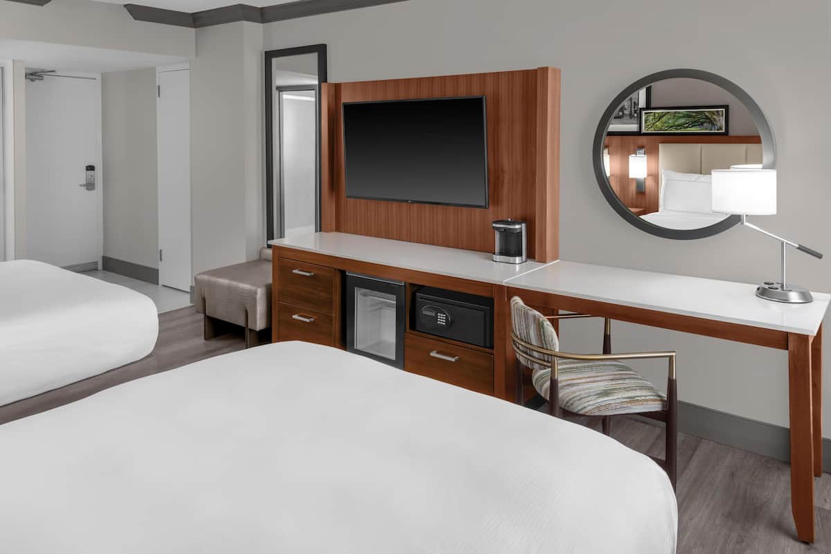 Hypo-allergenic bedding available, in-room safe, desk, laptop workspace