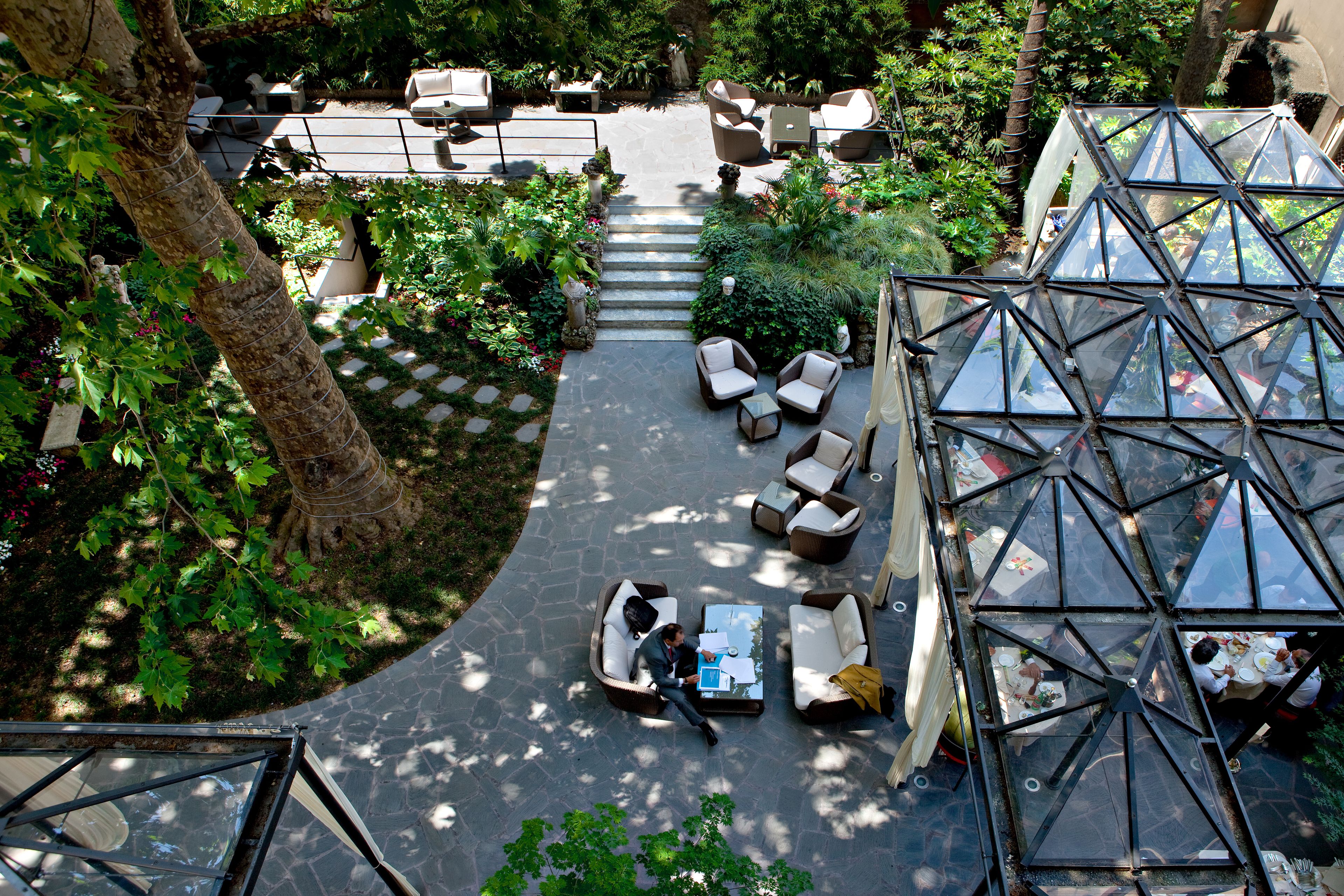 ジュニア スイート キングベッド 1 台ソファーベッド付き | 部屋からの景観