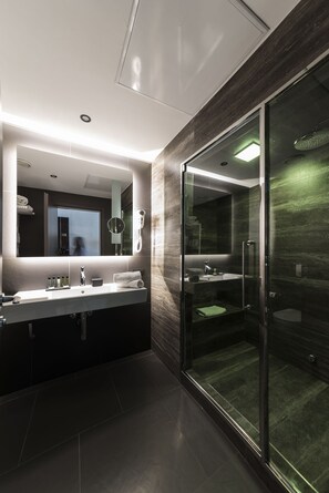 디럭스 더블룸 (Turkish Bath) | 욕실 | 고급 세면용품, 헤어드라이어, 슬리퍼, 비데