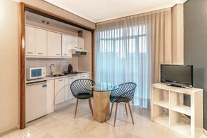 经典三人房 (Apartamento) | 私人厨房