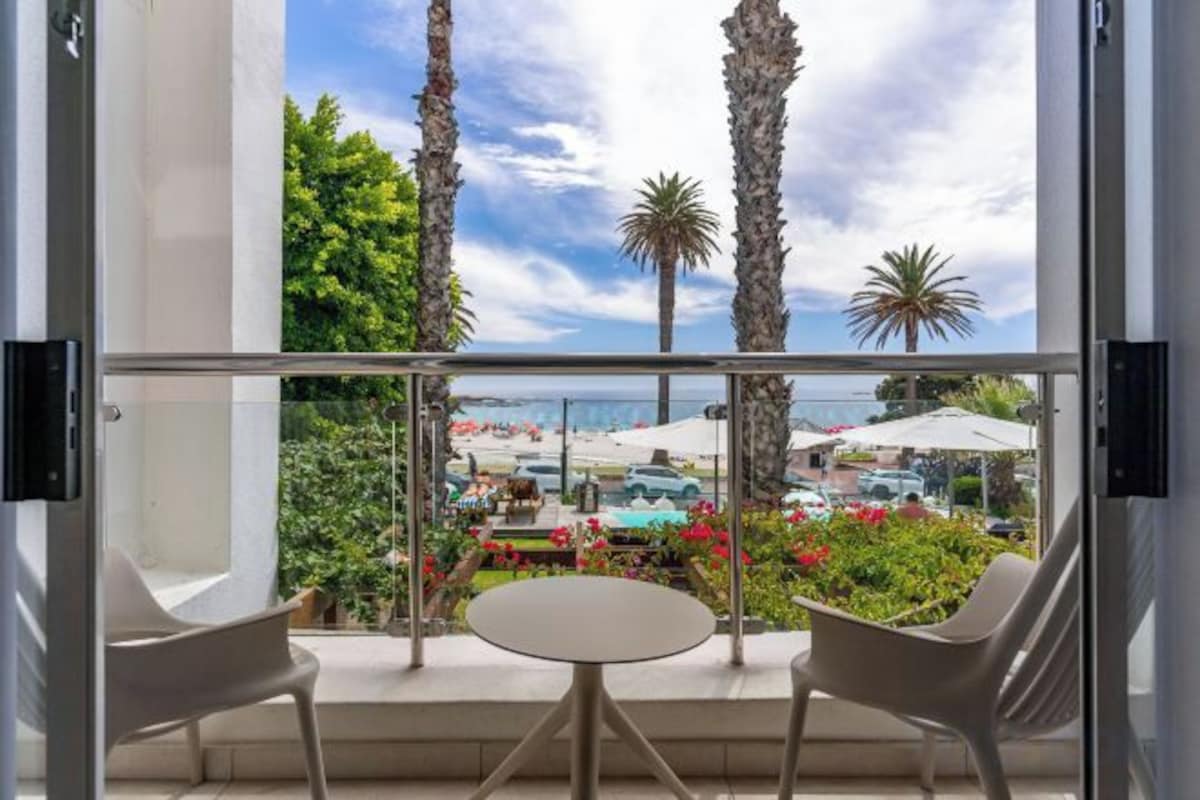 Sea View Room
