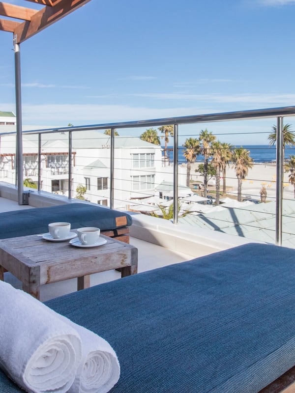 Sky Penthouse | Balcony view