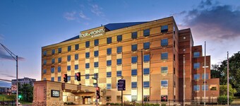 Four Points by Sheraton Omaha Midtown