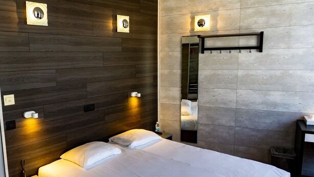 In-room safe, cribs (surcharge), rollaway beds (surcharge), WiFi (free)