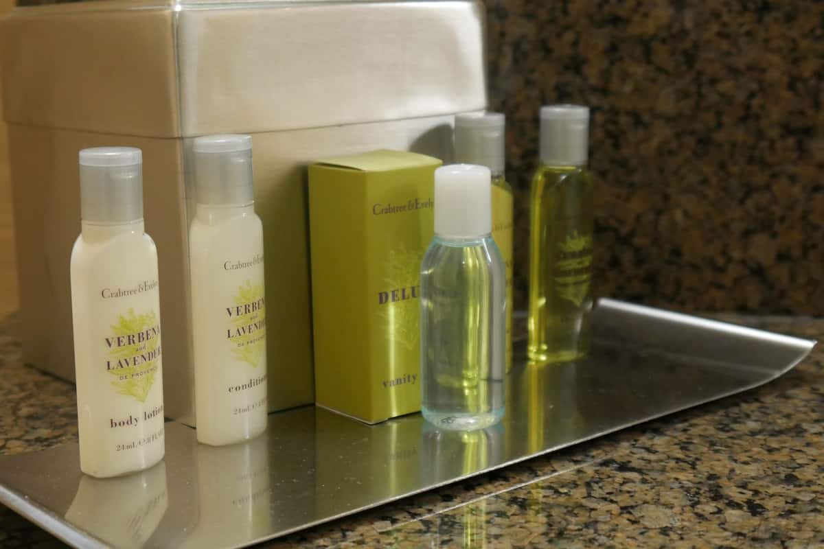 Premium bedding, in-room safe, desk, iron/ironing board