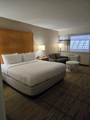 Room, 1 King Bed with Sofa bed, Non Smoking