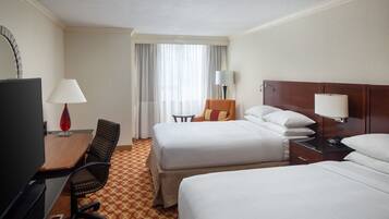 Premium bedding, in-room safe, desk, laptop workspace