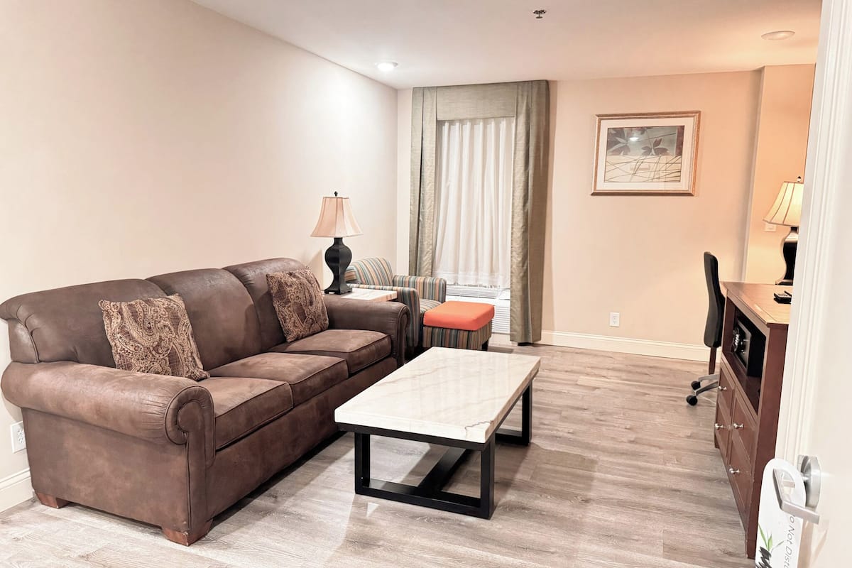 1 habitación, ropa de cama de alta calidad y colchones con pillow-top