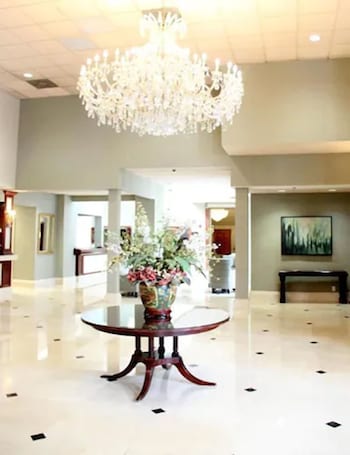 Lobby. Clayton Plaza Hotel & Extended Stay