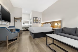 Quarto standard, 1 cama King, para não fumantes (with Single Sofabed) | Roupas de cama premium, camas com colchões pillow-top