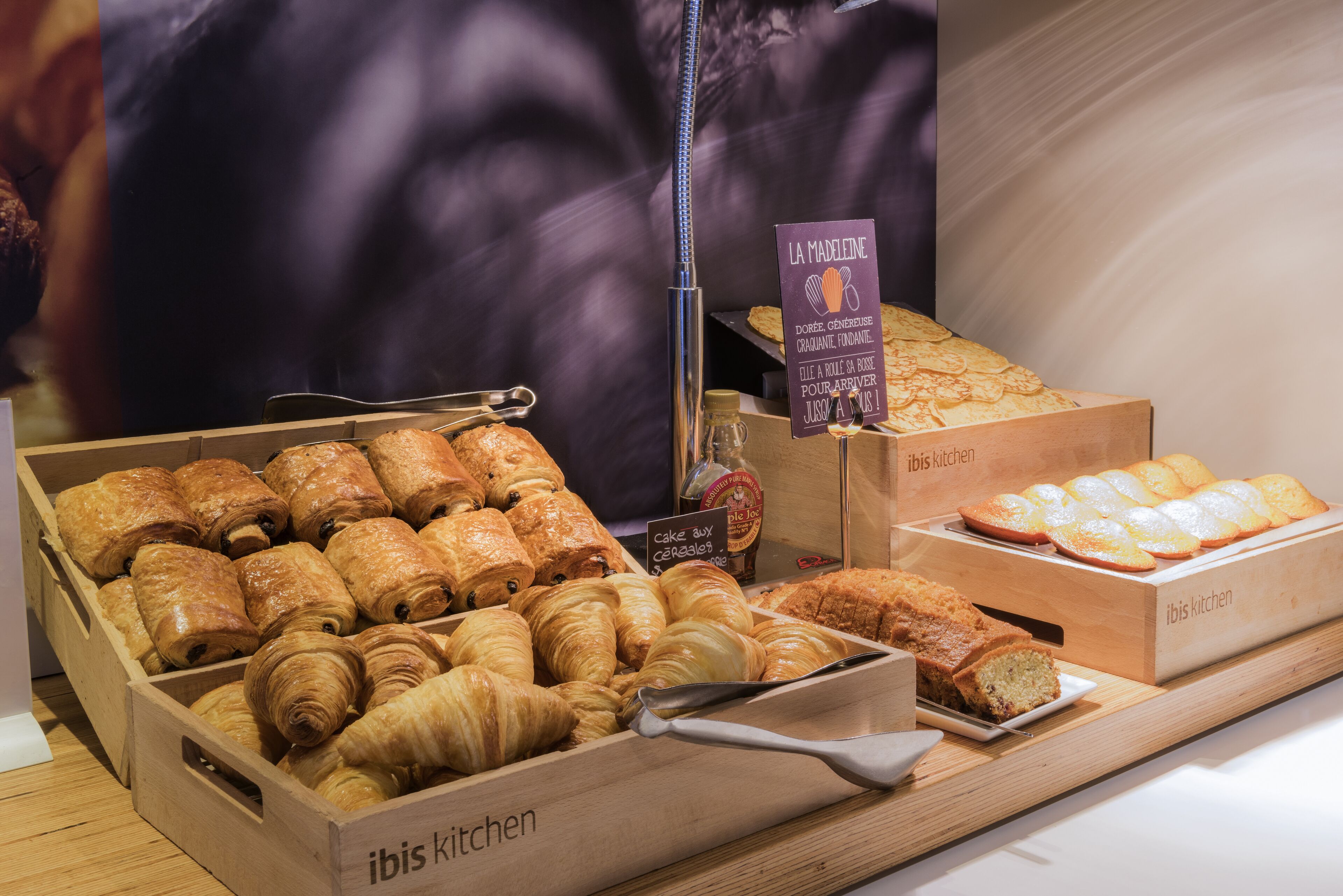 daily buffet breakfast (eur 14.00 per person)