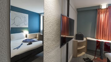 Chambre Standard, 2 lits une place | Literie de qualité supérieure, coffres-forts dans les chambres, bureau