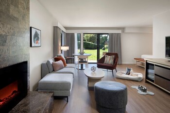 Suite (Monterey) | Premium bedding, down comforters, pillowtop beds, in-room safe at Hyatt Regency Monterey Hotel & Spa