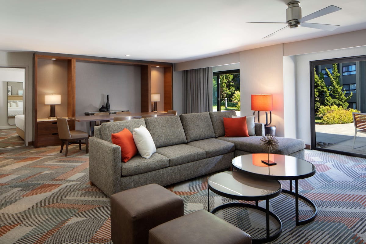 Suite | Premium bedding, down comforters, pillowtop beds, in-room safe