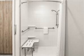 Amenidades de baño gratuitas, secadora de cabello, toallas, jabón 