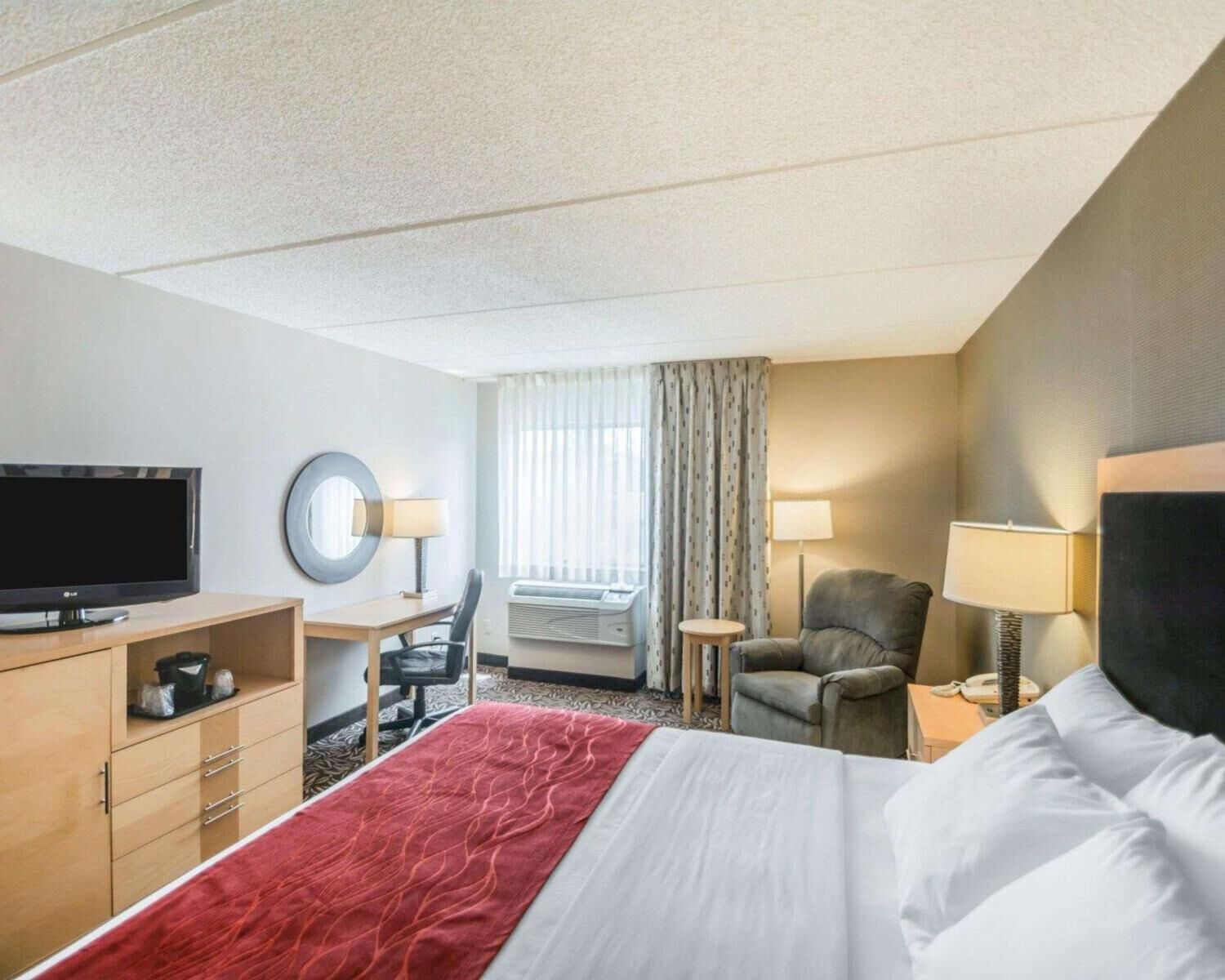 Photo - Comfort Inn - NYS Fairgrounds